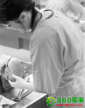 ʵ�ķ�ҽ����ʬ����ʵ����